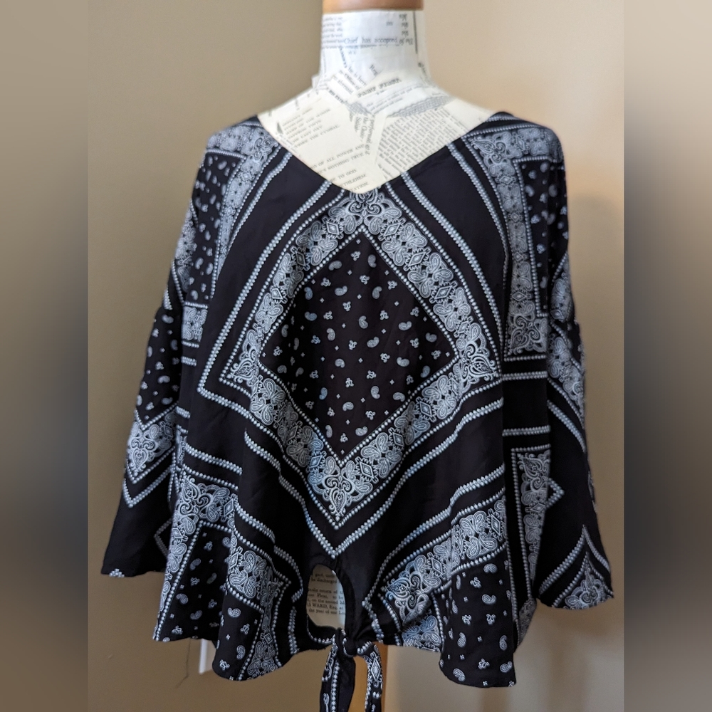 Lane Bryant 14/16 Bandana Style Front Tie Blouse Top